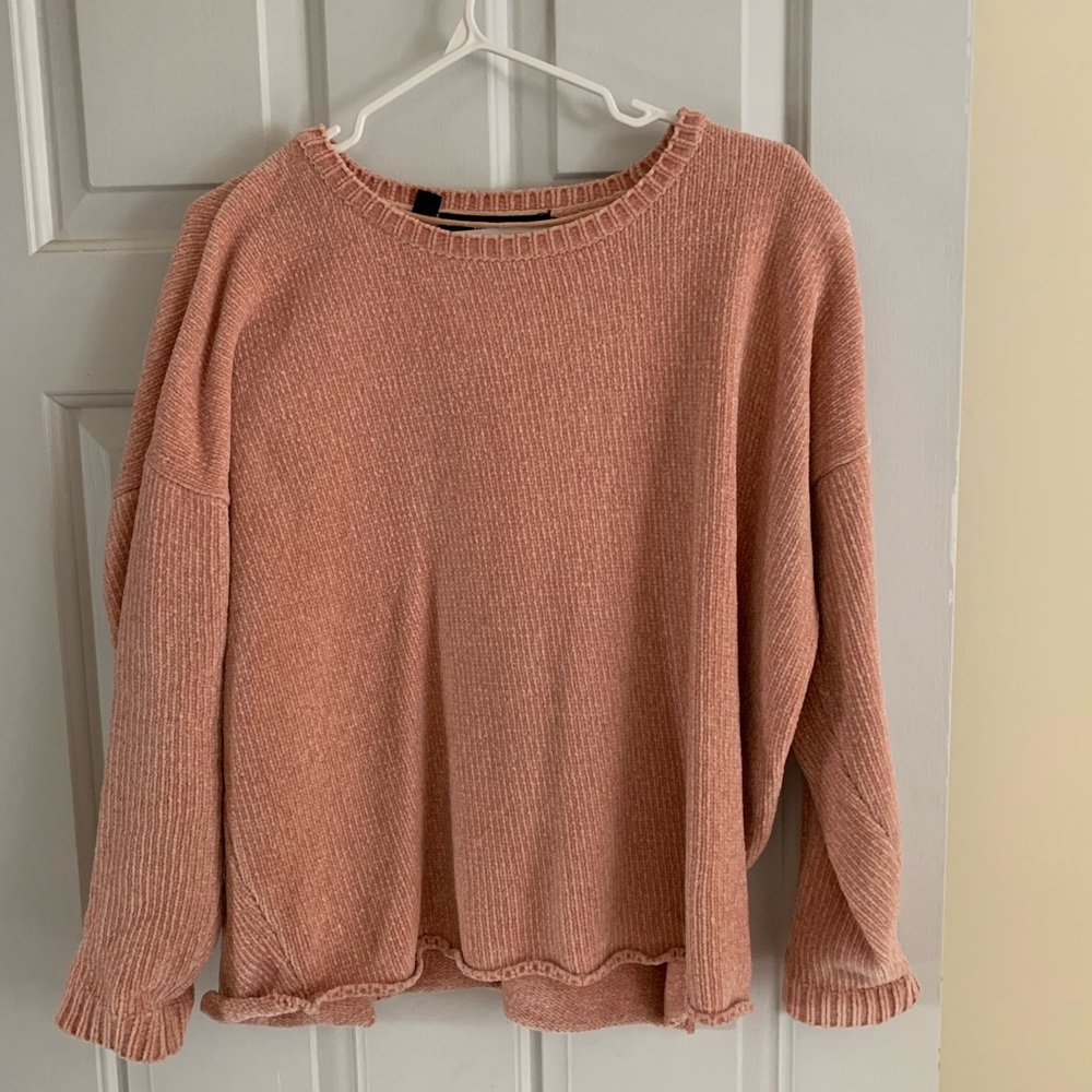 Light pink sweater